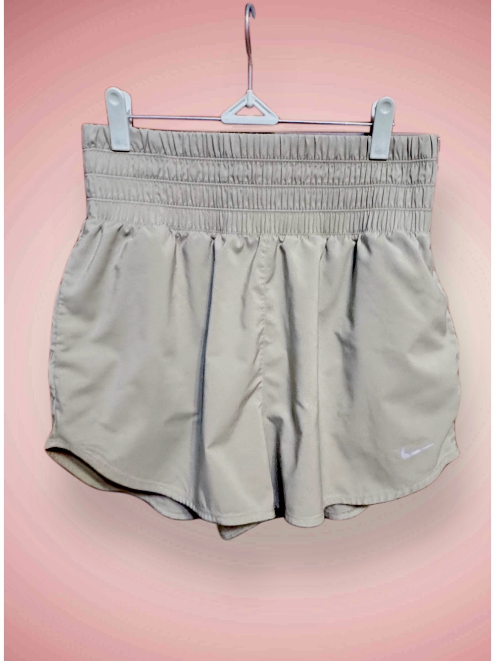 Nike Light Hunter Green Smocked Waist Athletic Shorts size Large
